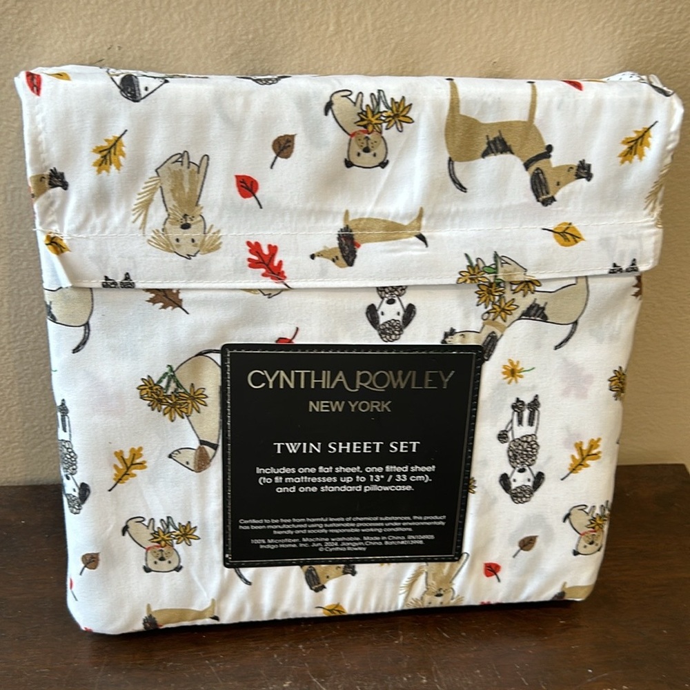 CYNTHIA ROWLEY Twin Sheet Set  Dogs Fall Leaves